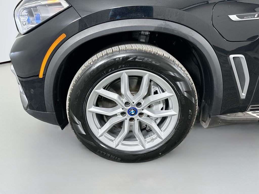 Thumbnail: 2022 BMW X5 - 30
