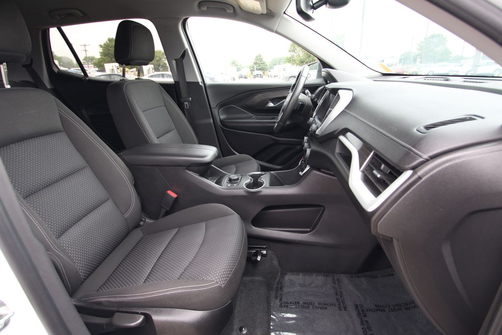 Used 2024 GMC Terrain SUV