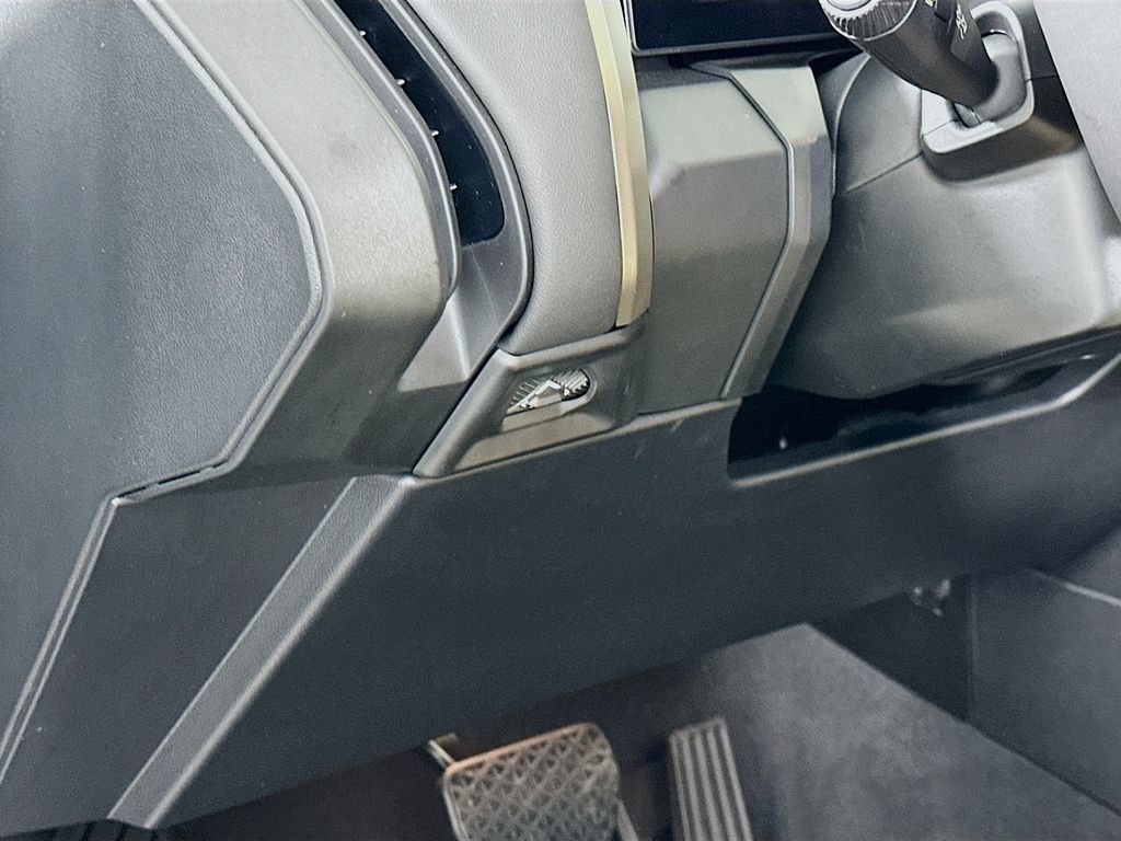 Thumbnail: 2025 BMW X3 - 10