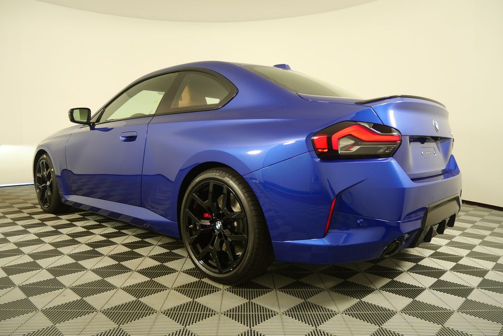 Thumbnail: 2026 BMW 2 Series - 5