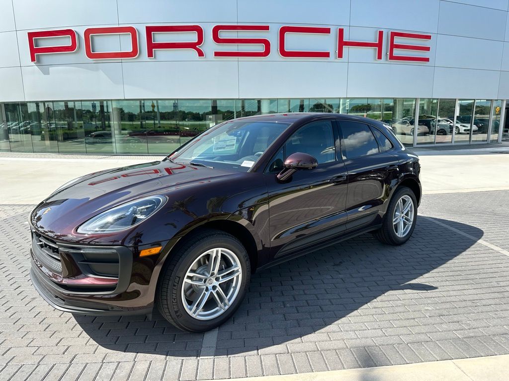 2024 Porsche Macan  -
                Davie, FL