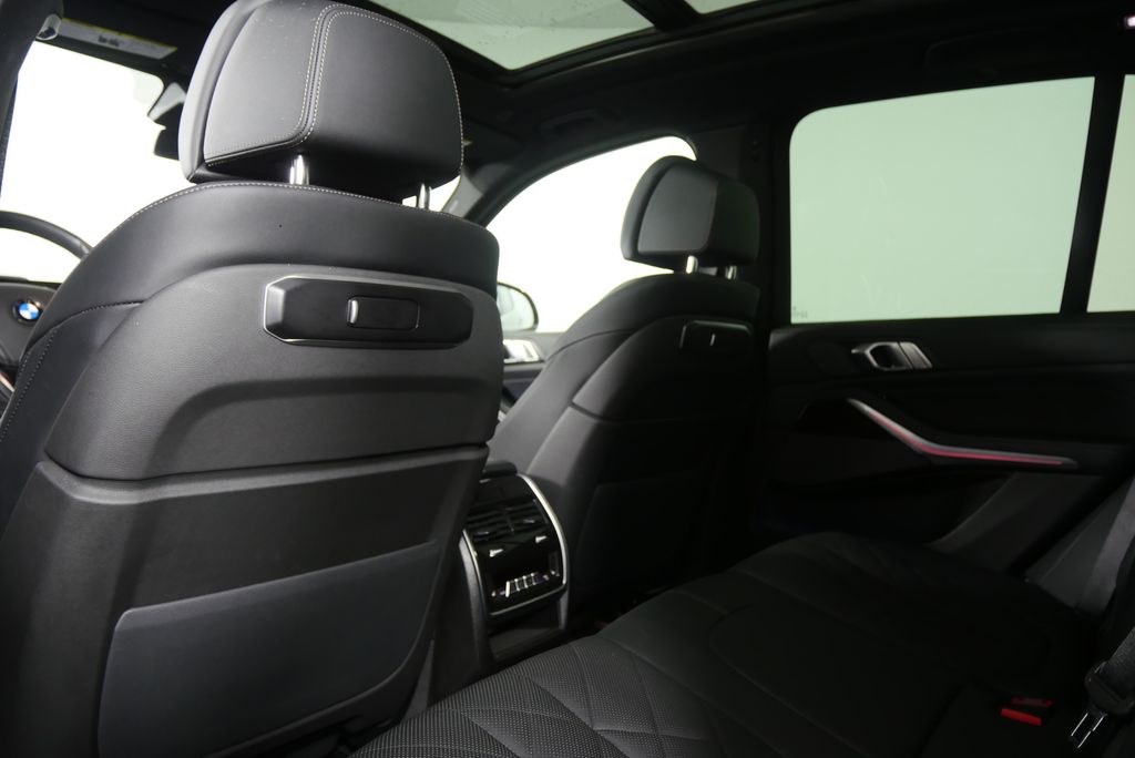 Thumbnail: 2025 BMW X5 - 19