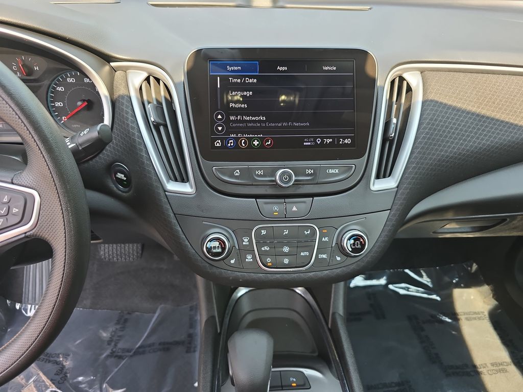 Used 2025 Chevrolet Malibu Sedan