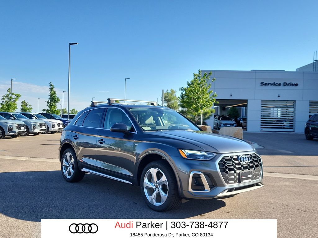 Daytona Gray Pearl Effect 2023 Audi Q5 SUV / Crossover All-Wheel Drive 7-Speed Automatic