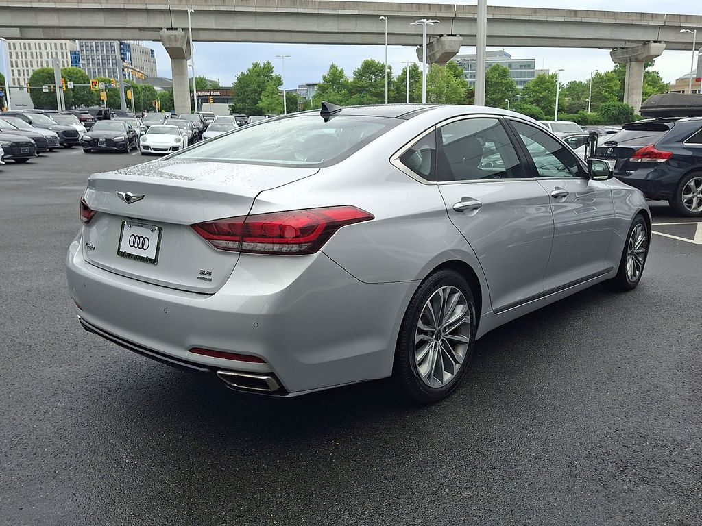 Thumbnail: 2017 Genesis G80 - 4