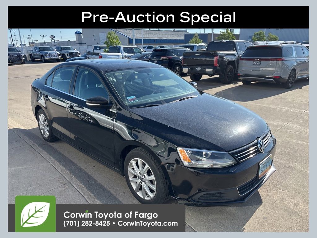 Black Uni 2014 Volkswagen Jetta SE Sedan Front-Wheel Drive 6-Speed Automatic