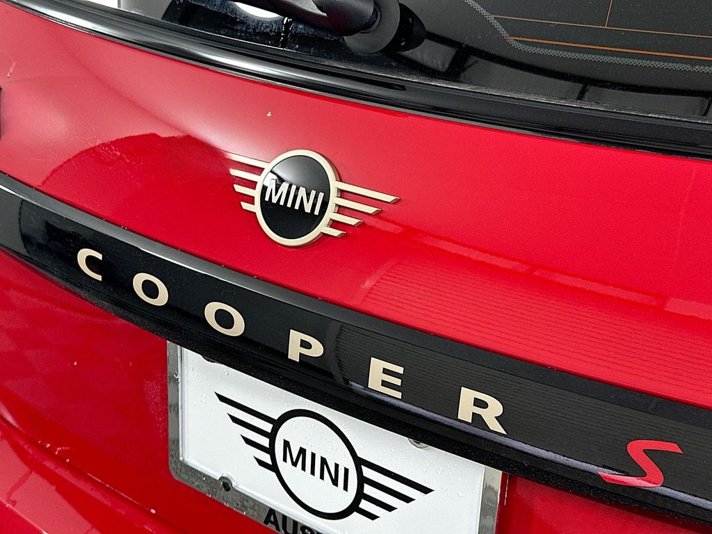 2025 MINI Cooper Hardtop S 21