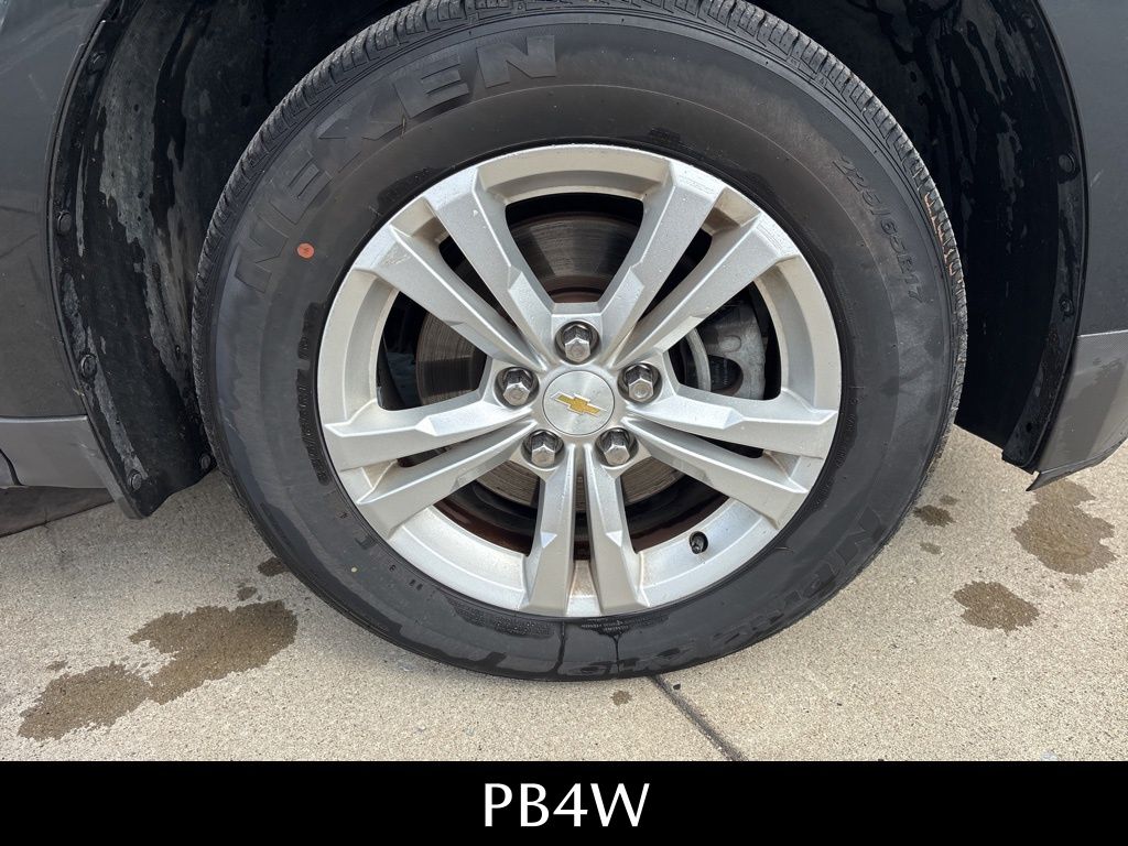 Used 2014 Gray Chevrolet LT image 14