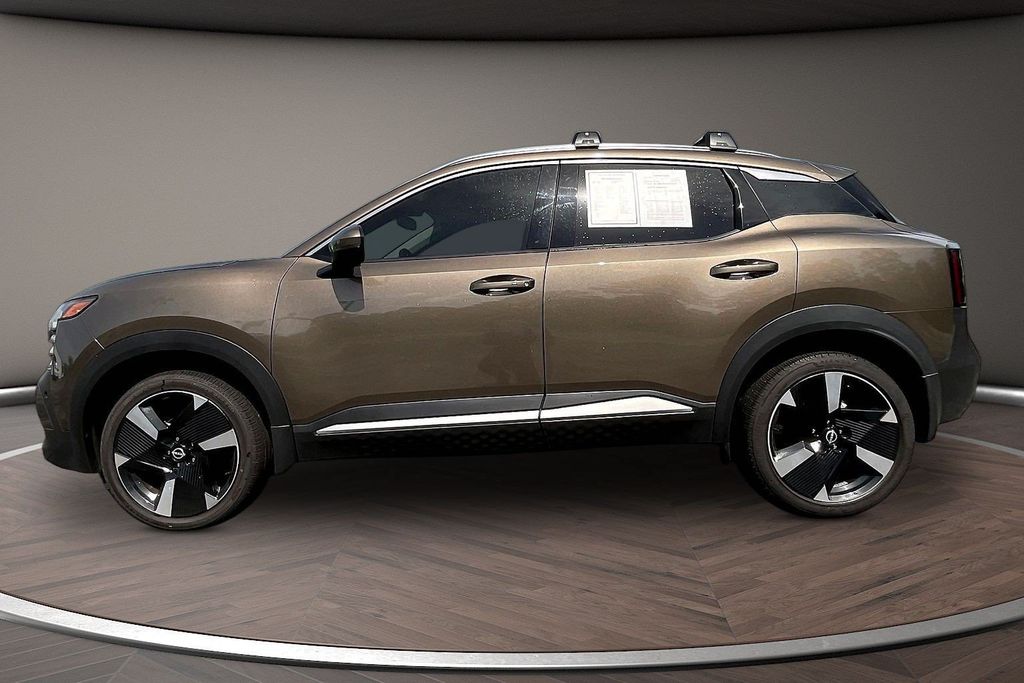 Used 2025 Nissan Kicks SUV