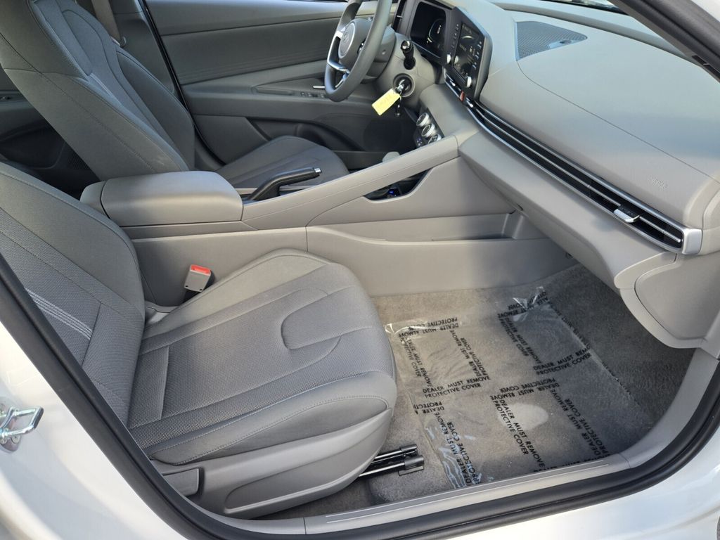 2026 Hyundai Elantra - $22,299