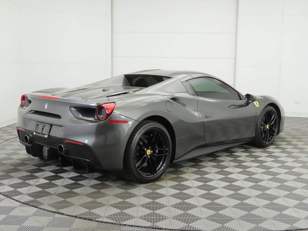 2018 Ferrari 488 Spider 13