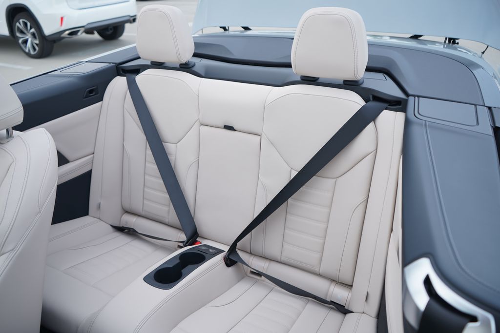 Thumbnail: 2026 BMW 4 Series - 21