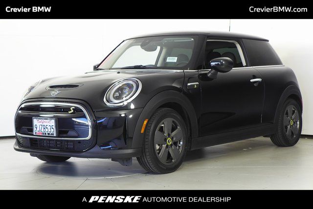 2024 MINI Cooper SE Electric  1