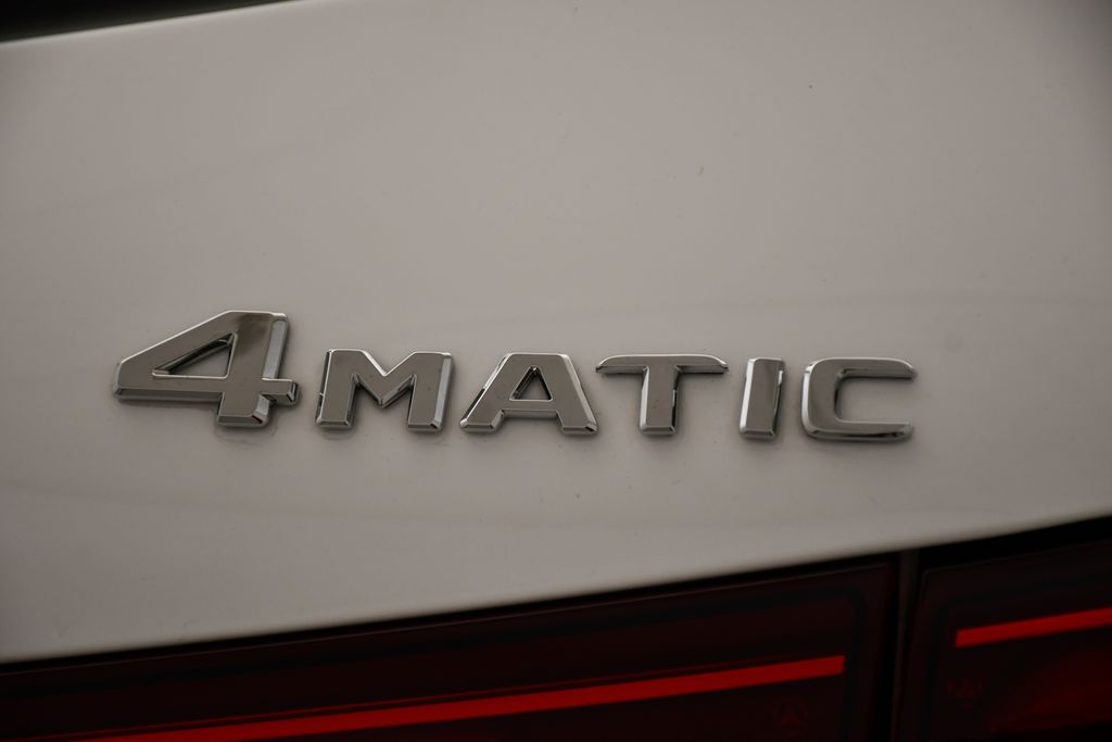 Thumbnail: 2026 Mercedes-Benz GLA - 10