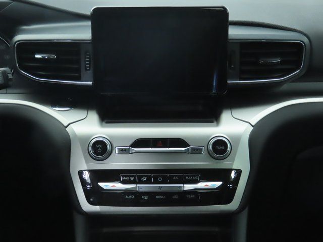 Thumbnail: 2022 Ford Explorer - 14