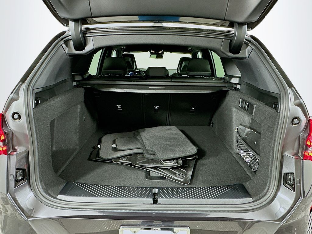 Thumbnail: 2025 BMW X3 - 25