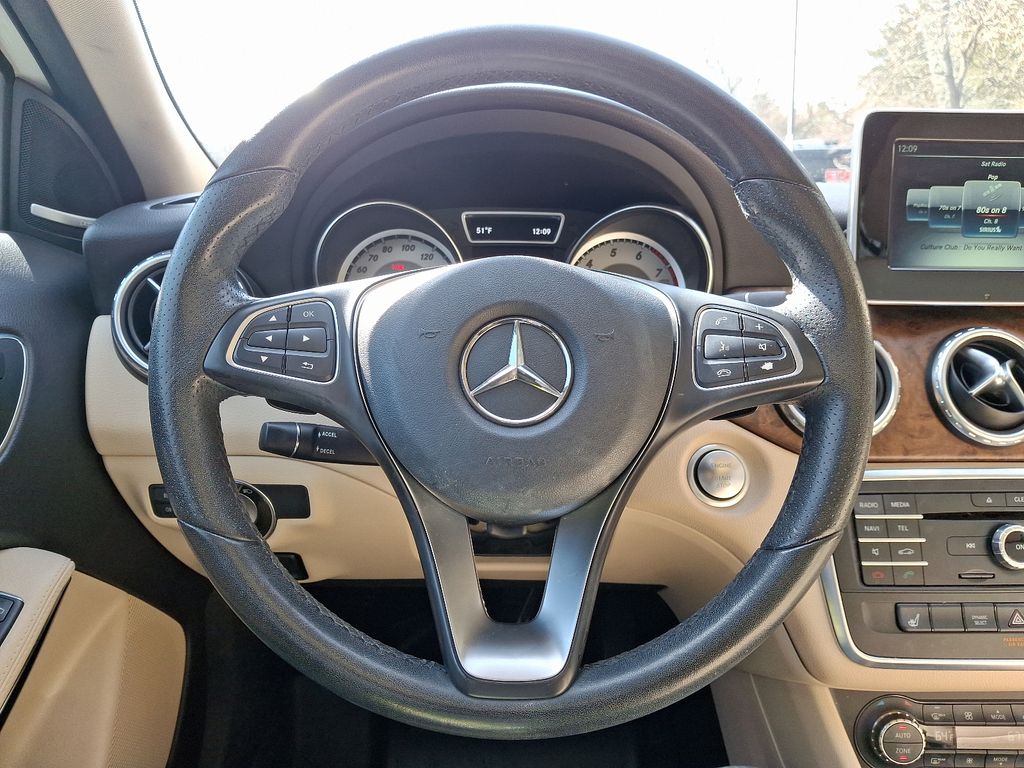 2017 Mercedes-Benz GLA 250 20