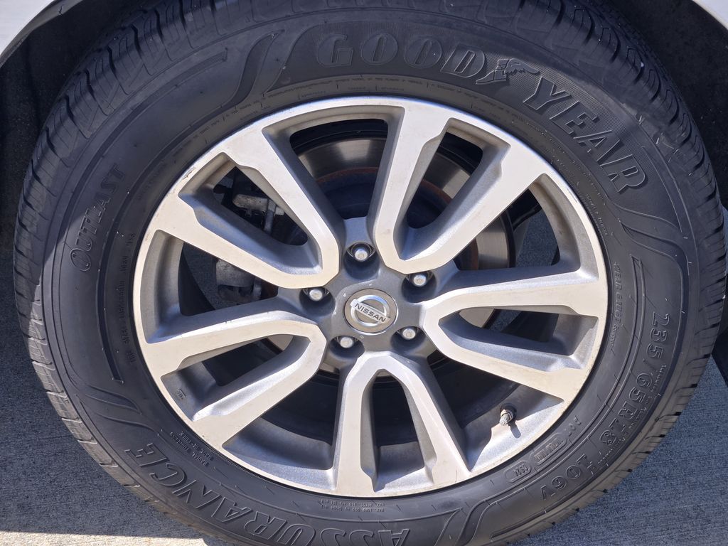 2016 Nissan Pathfinder SL Silver at Bravo Nissan