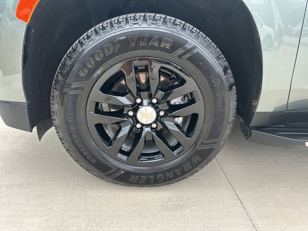 2023 Silver Sage Metallic Chevrolet Tahoe LT RWD SUV