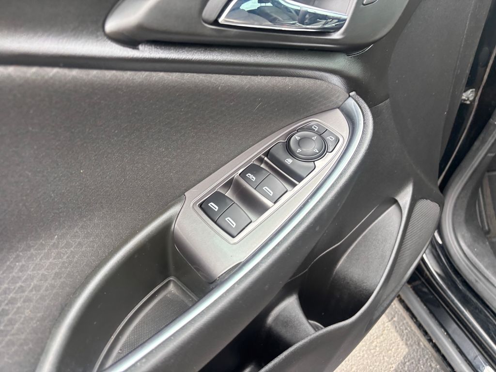 Used Car 2020 Chevrolet Malibu  Lt For Sale Under $20,000 In Austin, Texas