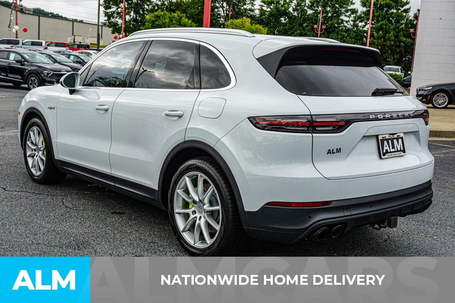 2022 Porsche Cayenne E-Hybrid Base photo 4