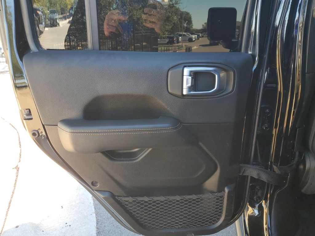 Used Car 2021 Jeep Gladiator  High Altitude For Sale Under $35,000 In Austin, Texas