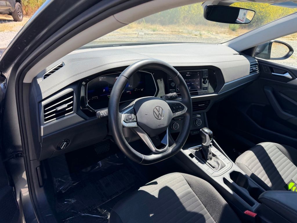 Used 2024 Volkswagen Jetta Sedan