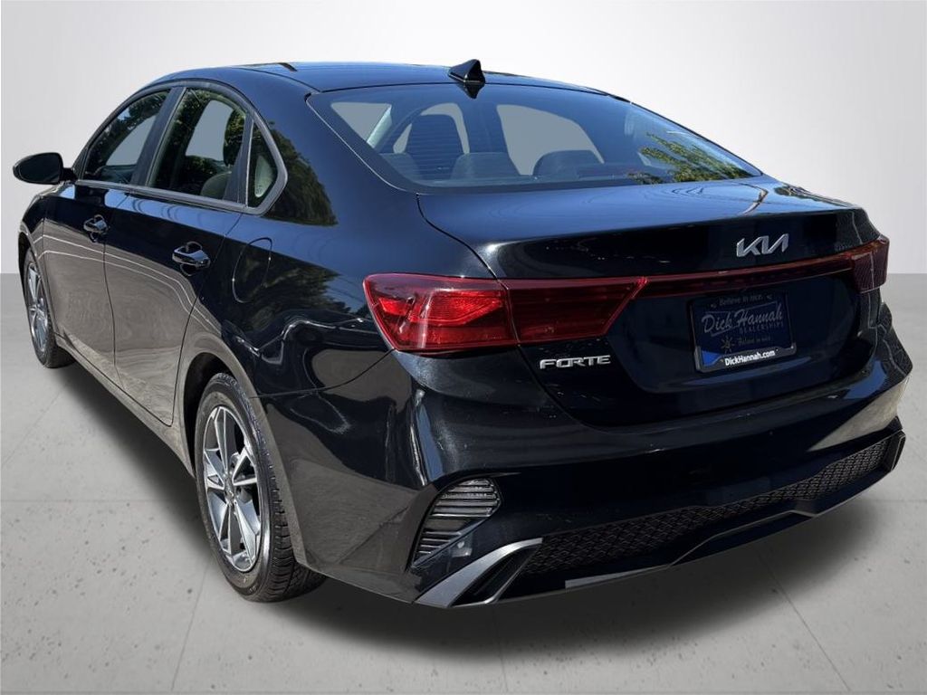 2023 Kia Forte LXS