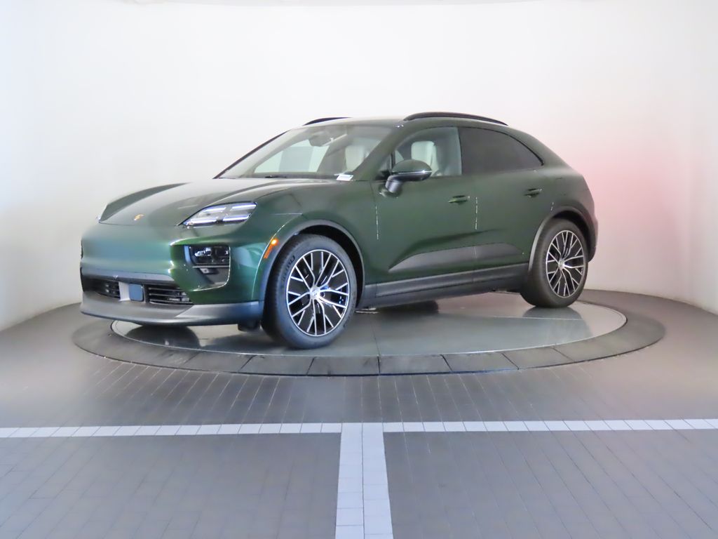Thumbnail: 2025 Porsche Macan - 1
