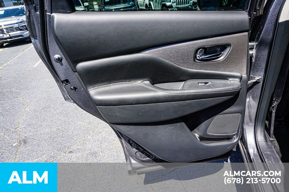 Used 2024 Gray Nissan SV image 48