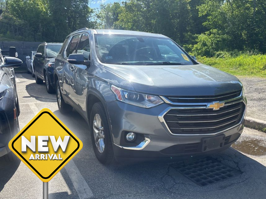 Gray (Steel Metallic) 2019 Chevrolet Traverse LT Cloth AWD SUV / Crossover Four-Wheel Drive 9-Speed Automatic
