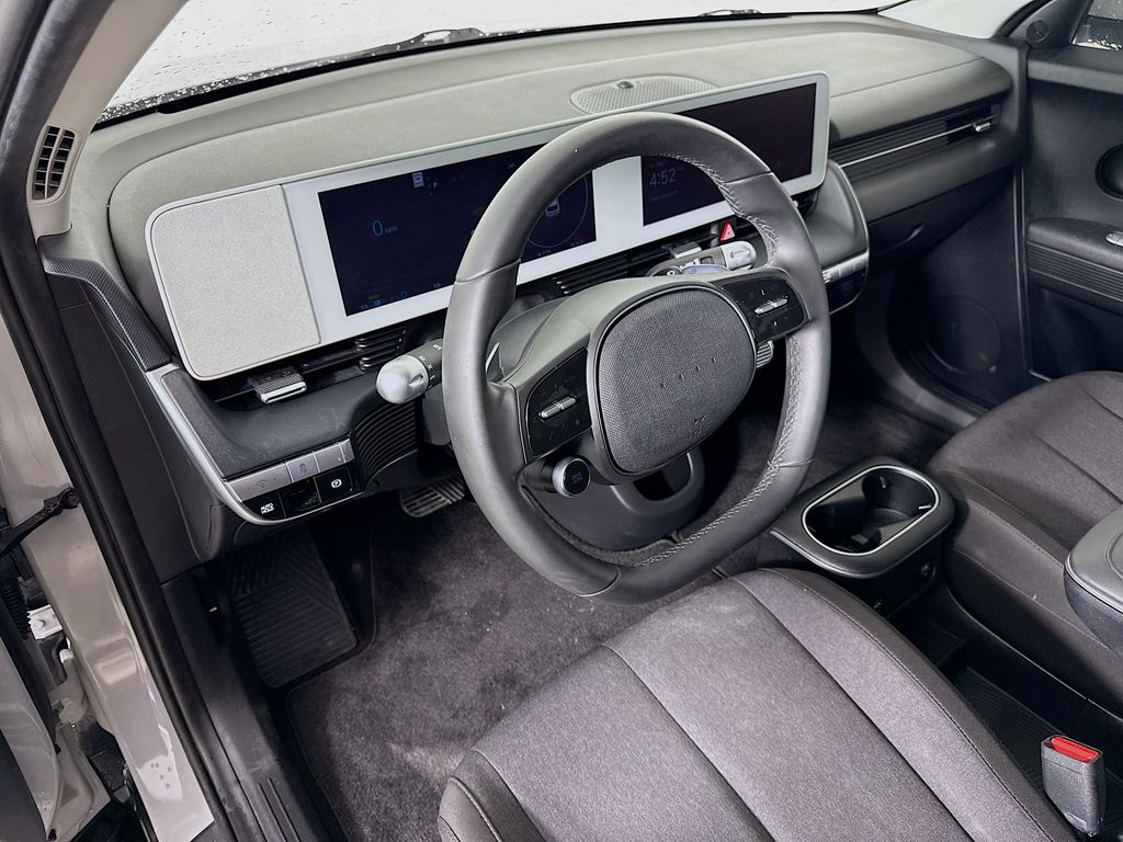 Thumbnail: 2022 Hyundai Ioniq 5 - 9