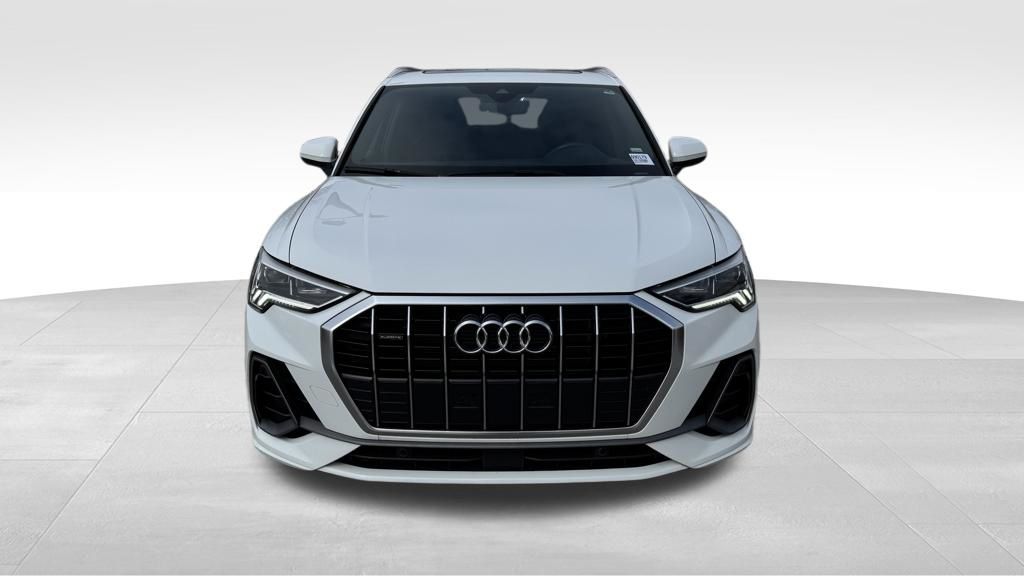 2024 Audi Q3 Premium 45 TFSI S line quattro Tiptronic