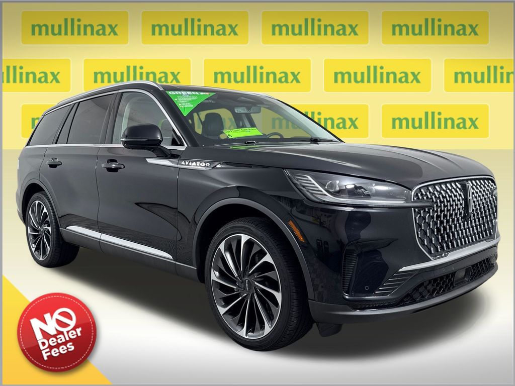Infinite Black Metallic Clearcoat 2025 Lincoln Aviator SUV / Crossover All-Wheel Drive Automatic