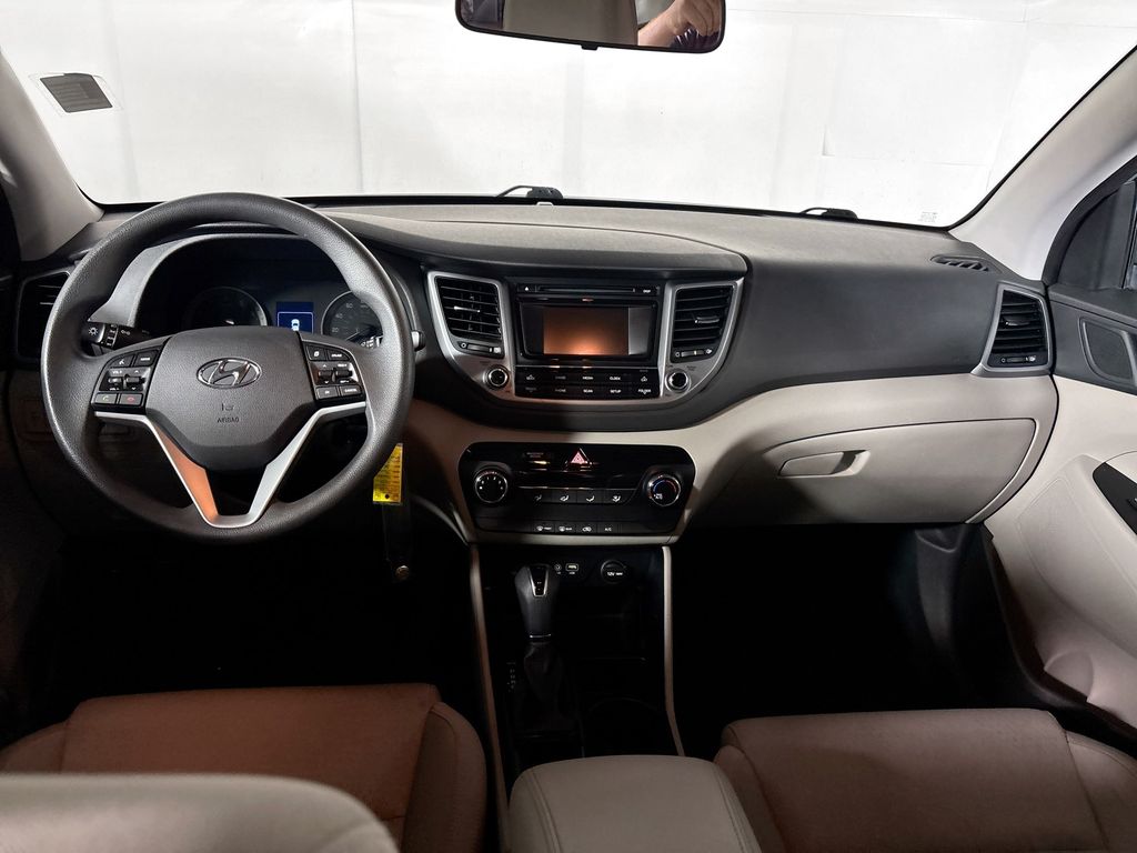 2016 Hyundai Tucson SE