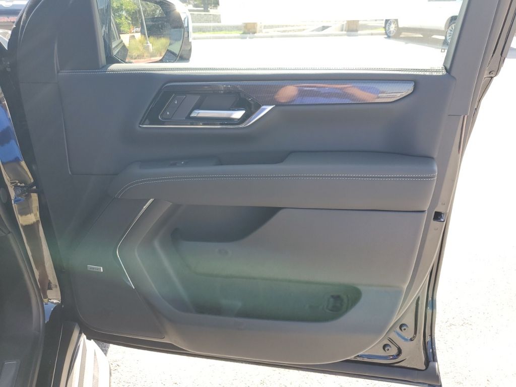 New Car 2025 Gmc Yukon  Elevation For Sale In Austin, Texas