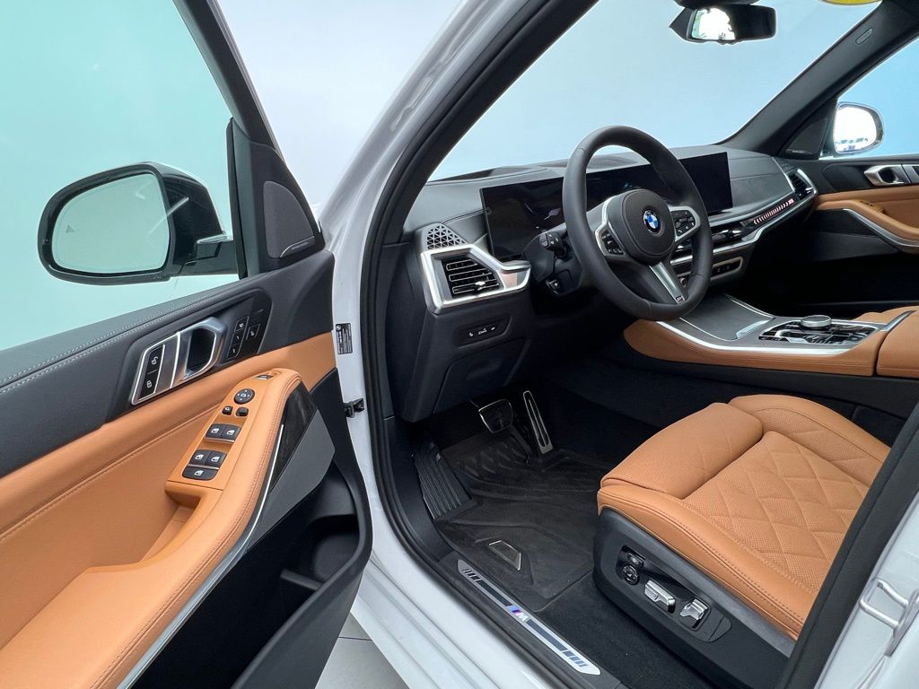 Thumbnail: 2026 BMW X5 - 22