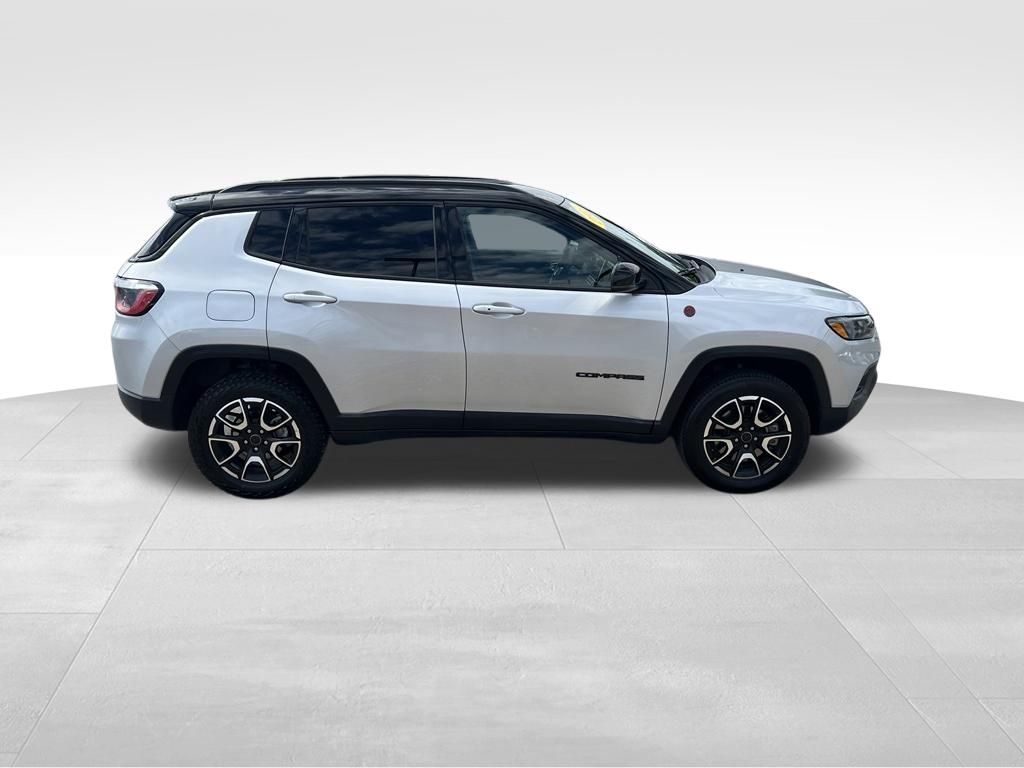 Used 2025 Jeep Compass SUV