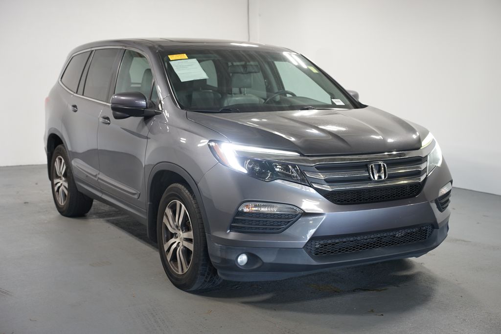 Thumbnail: 2016 Honda Pilot - 3