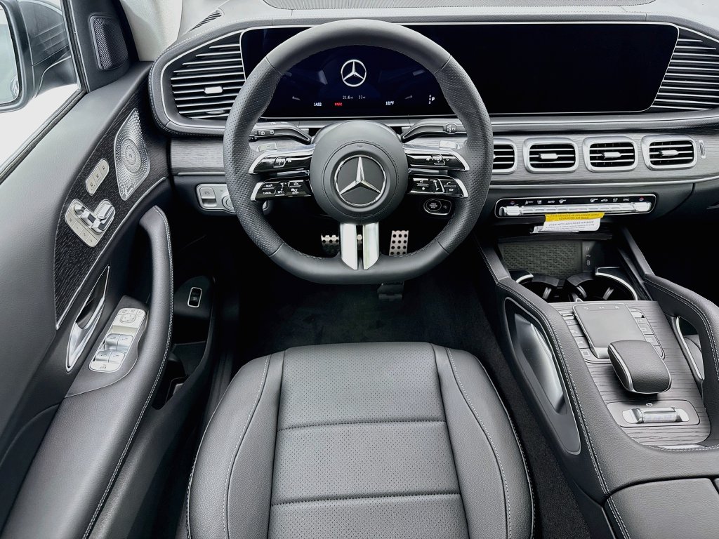 Thumbnail: 2026 Mercedes-Benz GLS - 10