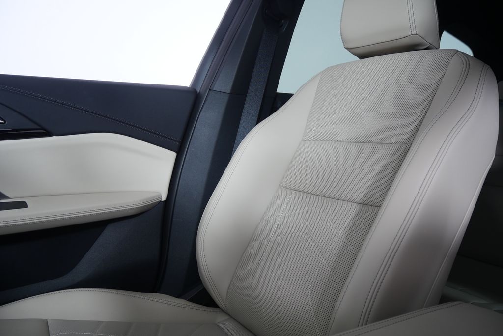 Thumbnail: 2024 BMW X1 - 23