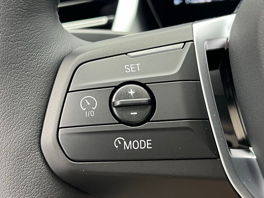 Thumbnail: 2026 BMW X1 - 18