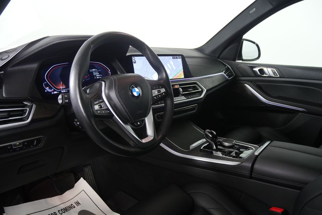 Thumbnail: 2023 BMW X5 - 13