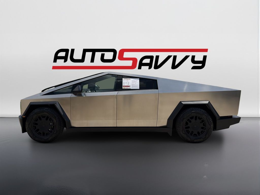 Used 2024 Silver Tesla Base image 8