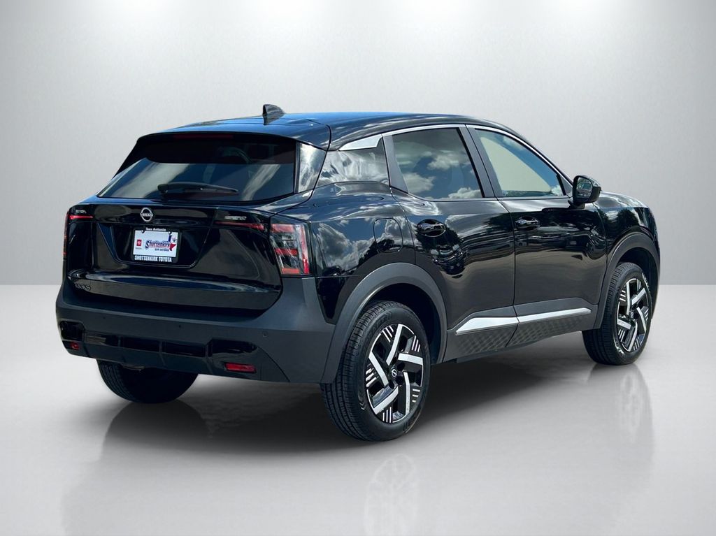 Used 2025 Nissan Kicks SUV
