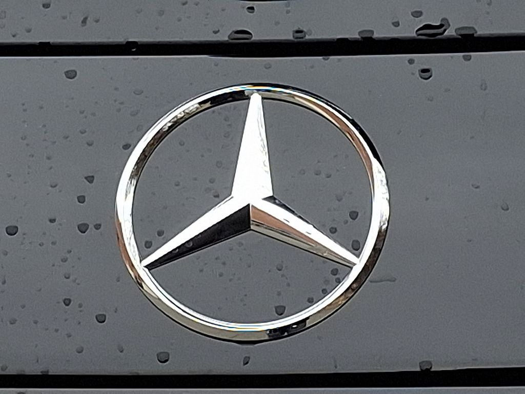 Thumbnail: 2025 Mercedes-Benz GLC - 24