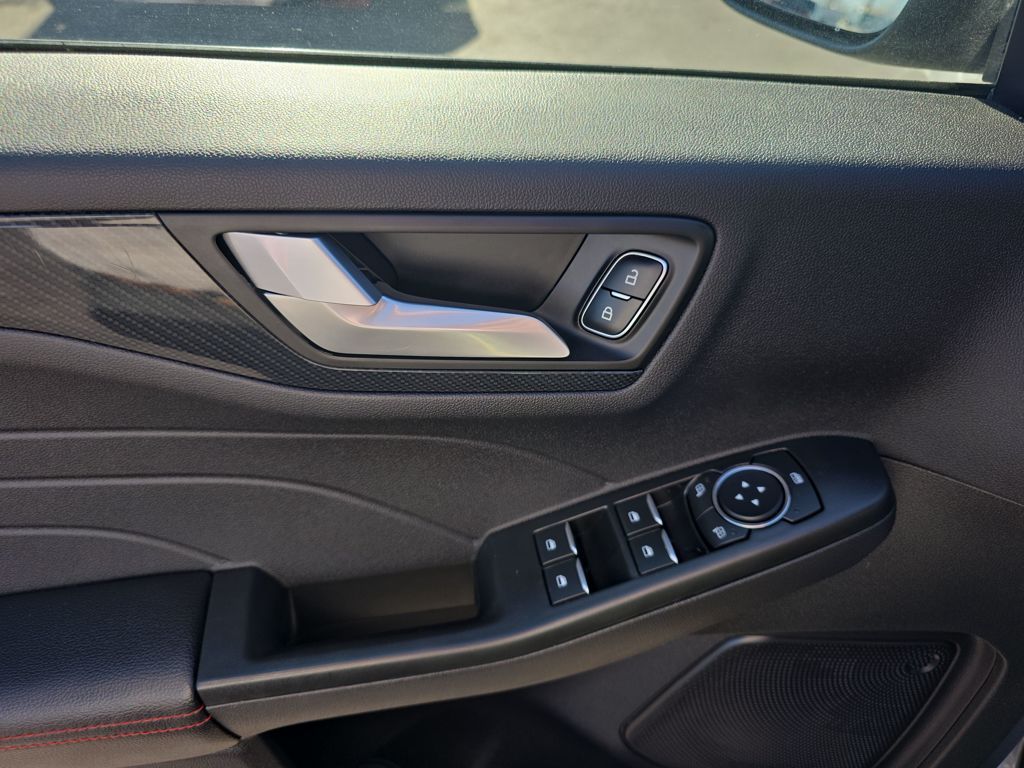 Certified Used 2023 Gray Ford ST-Line image 17