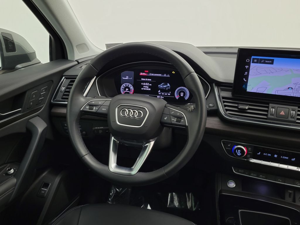 Thumbnail: 2023 Audi Q5 - 19