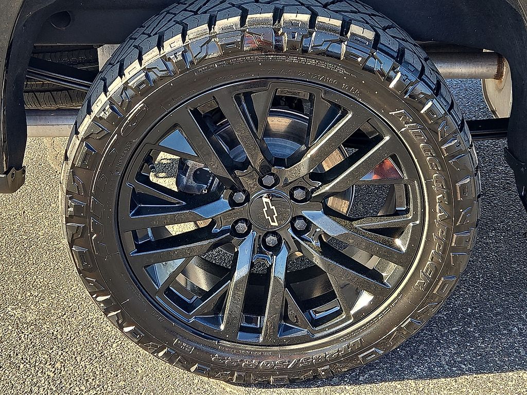 Used 2025 Chevrolet Silverado 1500 For Sale in Farmington, AR