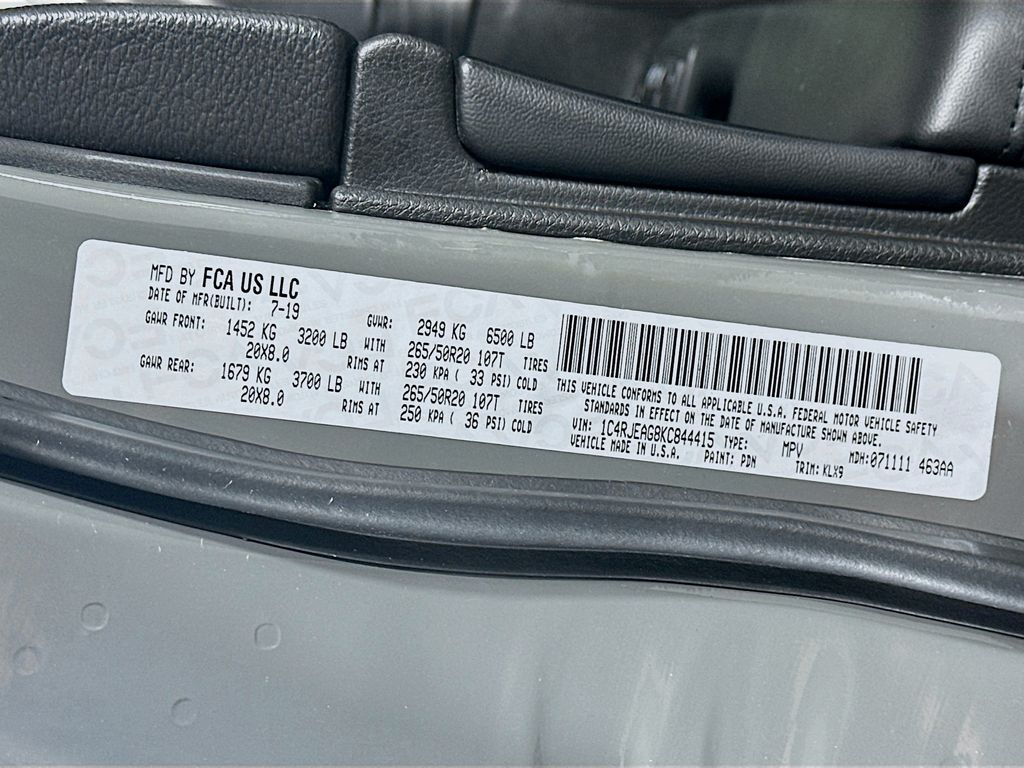 Used 2019 Gray Jeep Altitude image 37